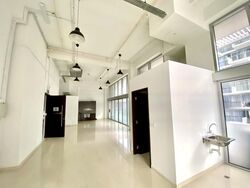 Singapore Conference Hall (D1), Office #466076371